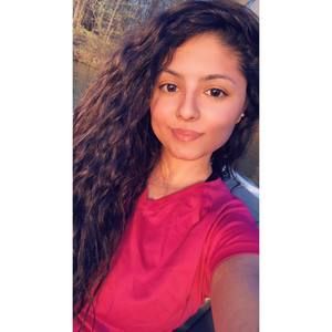 Meet your Posher, Itzel